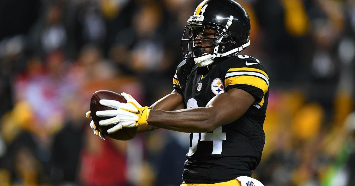 Antonio Brown: Spotlight on a Controversial Star
