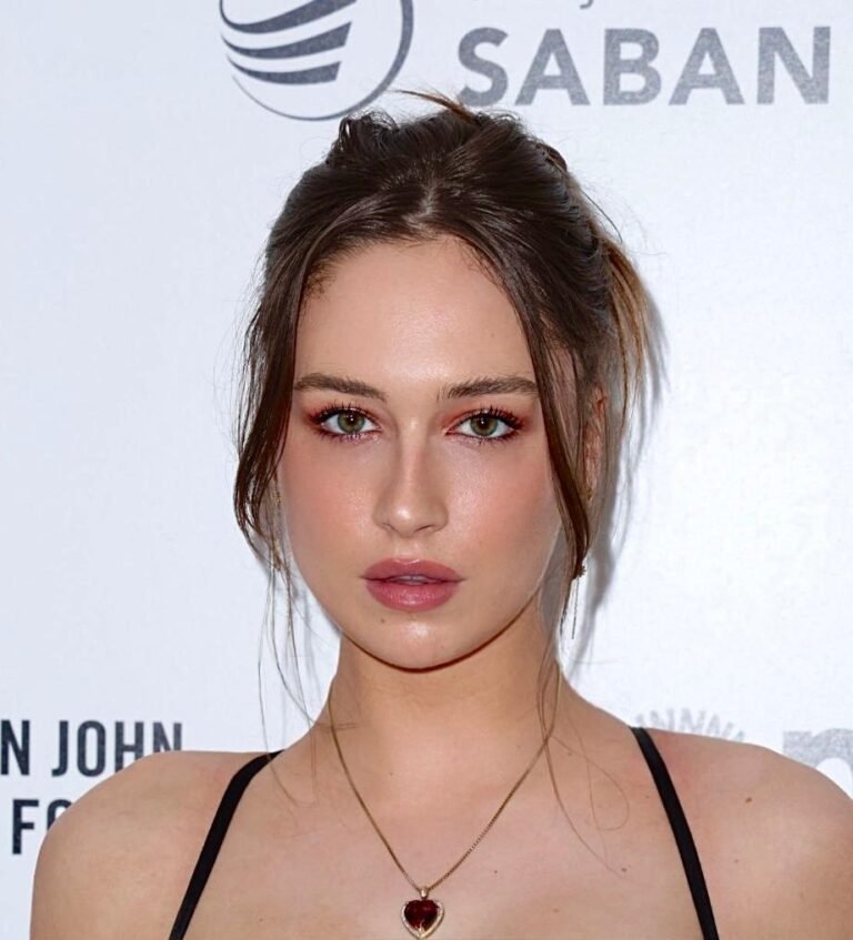 Elsie Hewitt is a name that has been gaining recognition in both the modeling and entertainment industries.